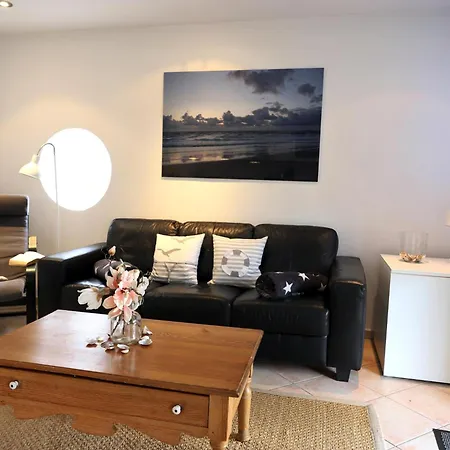 Geschmackvoll Eingerichtete Erdgeschosswohnung Fuer 4 Personen Laedt Zum Entspannen Ein. *